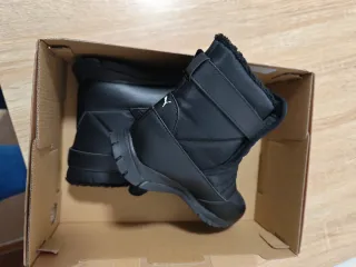 Scarpe da neve Puma 34.5 nuove