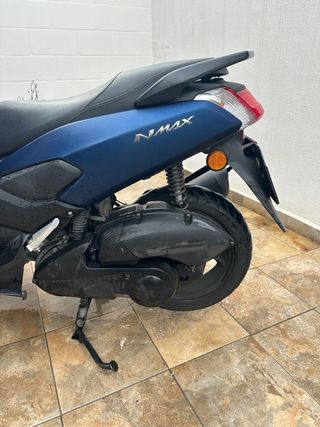 Yamaha NMAX 125 Azul Oscuro