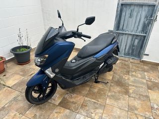 Yamaha NMAX 125 Azul Oscuro