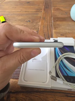 iPhone SE 2020 Plata 128GB