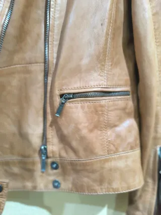 Cazadora Stradivarius Cuero sintético Marrón