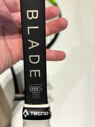 dúo raquetas Wilson Blade 98S 18x16 v 7 grip 2