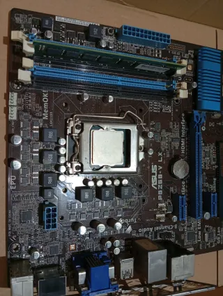 Placa Base ASUS P8Z68-V LX Intel Z68