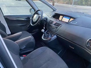 Citroen Grand C4 Picasso 2013