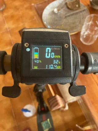 Patinete Eléctrico E-TWOW