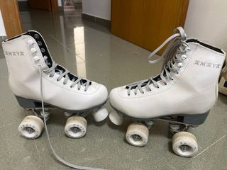 Patines blancos Amaya