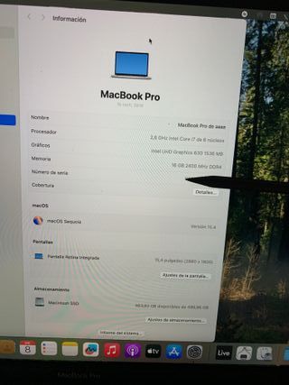 MacBook Pro 15" touch bar Ableton Office Traktor