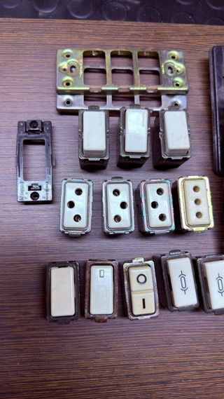 Interruptores y bases Ticino Magic