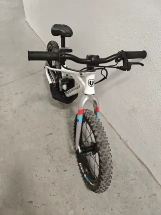 Bicicleta Eléctrica Niño Mondraker Grommy 16