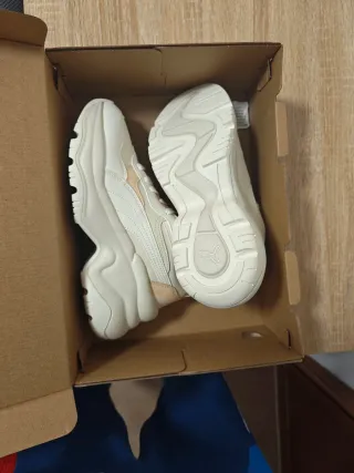 Sneakers Puma Beige/Bianche Taglia 40 Nuove