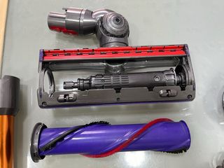 Aspirapolvere Dyson V10