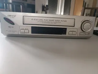 Reproductor VHS Sharp VC-M651
