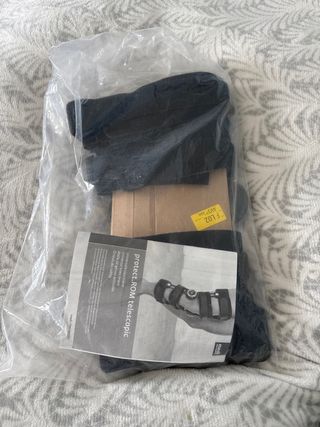 Rodillera Ortopédica Medi Protect.ROM Telescopic