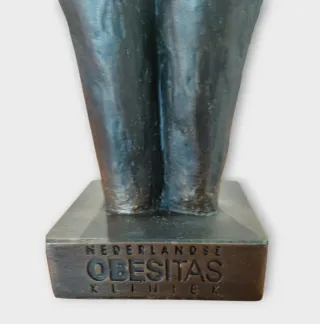 Escultura Nederlandse Obesitas Kliniek