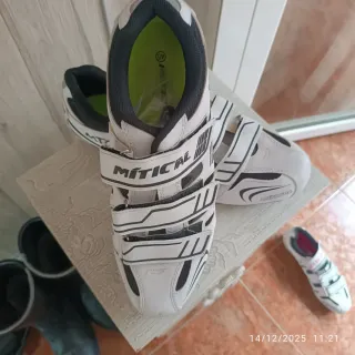 Sneakers Ciclismo Spinning MÍTICAL Bianche