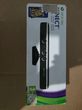 Xbox 360 Kinect Sensor + Juego