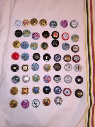 Lote de chapas de Cava