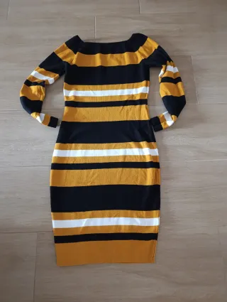 Vestido de invierno a rayas