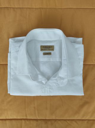 Camisa Zara corte entallado