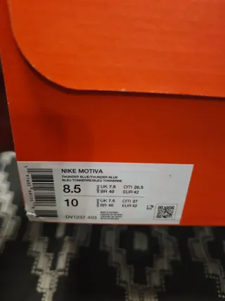 Nike Motiva Azul y Naranja