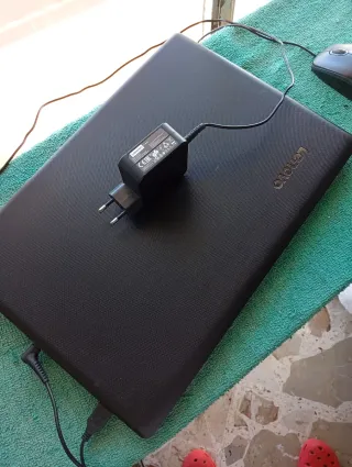 Lenovo Ideapad 110 A4 Notebook