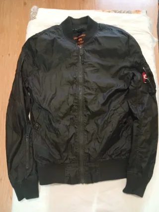Chaqueta Bomber Alpha Industries Negra