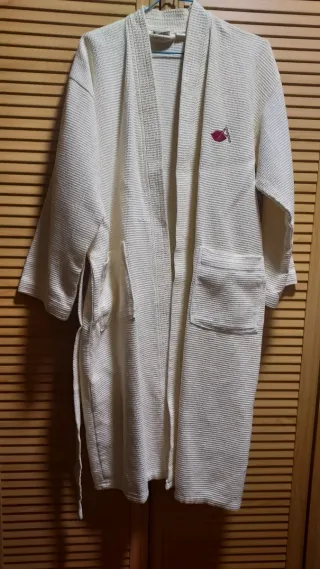 Bata de baño color crema