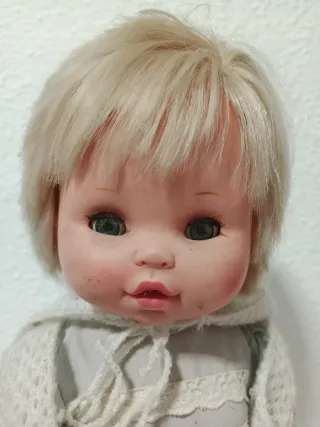 Muñeca Andadora Cuchi BB