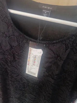 Camiseta AMISU encaje negro talla M