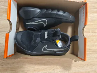 Nike Sneakers Taglia 29.5 Nuove