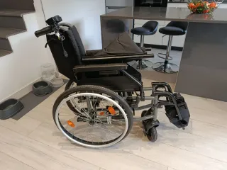 Silla de ruedas eléctrica PowerSTROLL S.Drive