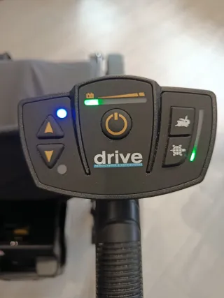 Silla de ruedas eléctrica PowerSTROLL S.Drive