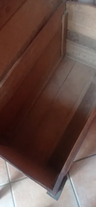 Baule in legno con intarsi