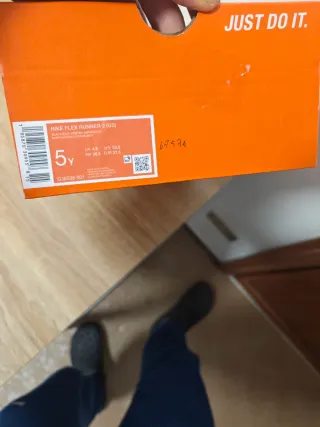 Nike Sneakers Taglia 37.5 Nuove