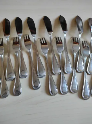 Servizio 24 posate Calderoni F.lli
