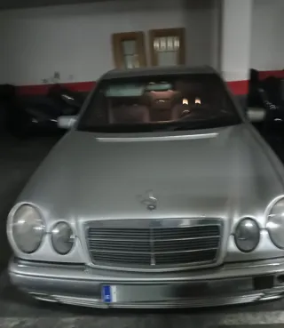 Mercedes-Benz Classe E (214) 1998