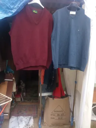 Lote 2 Chalecos Hombre Pierre Cardin axilas 60