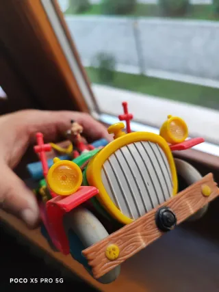 Macchina di Pluto giocattolo