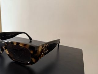 Gafas de sol Chanel Tortoise