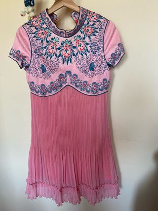 Vestido Highly Preppy rosa talla M