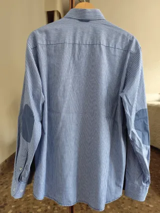 Camisa de Rayas Azules y Blancas de Aqua & Cotton