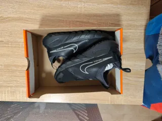 Nike Sneakers Taglia 37.5 Nuove