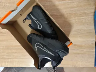 Nike Sneakers Taglia 37.5 Nuove