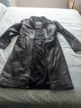 Chaqueta de cuero Imperio Clandestino Mujer.