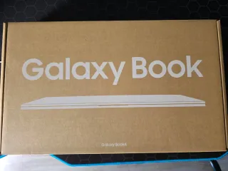 Samsung Galaxy Book 4 Gris