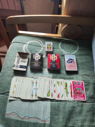 Lote 5 Naipes Fournier, comas y Ángel europa