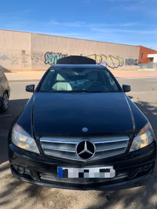 Mercedes-Benz Clase C 2010