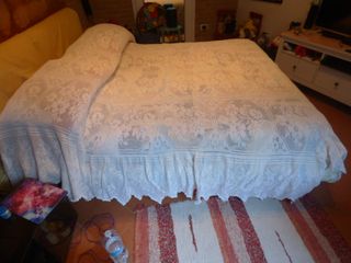 Copriletto matrimoniale filet artigianale