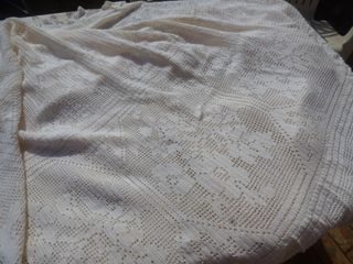 Copriletto matrimoniale filet artigianale