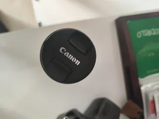 Objetivo Canon EF 75-300mm f/4-5.6 III